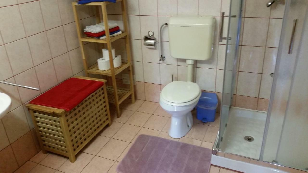 Apartmaji Stari Kovac Apartment *
